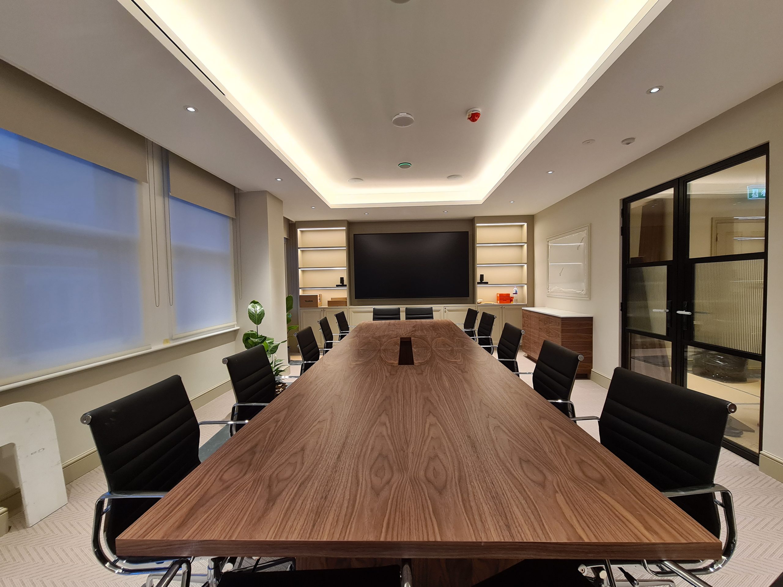 West End Prestigious Office